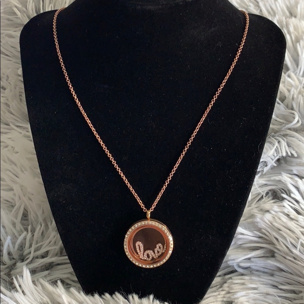 Origami Owl 🦉 Rose Gold Chain w Liv Locket NWOT